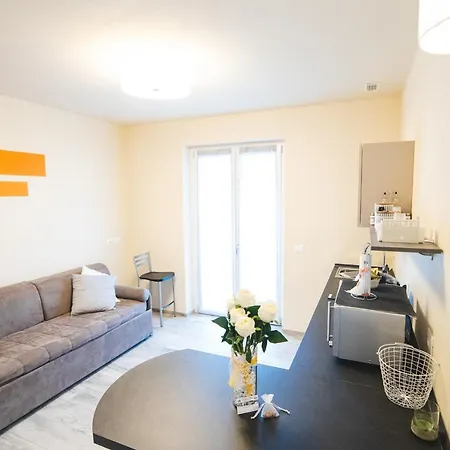 La Casa Di Alice דירה Rodello