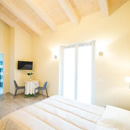 La Casa Di Alice Rodello